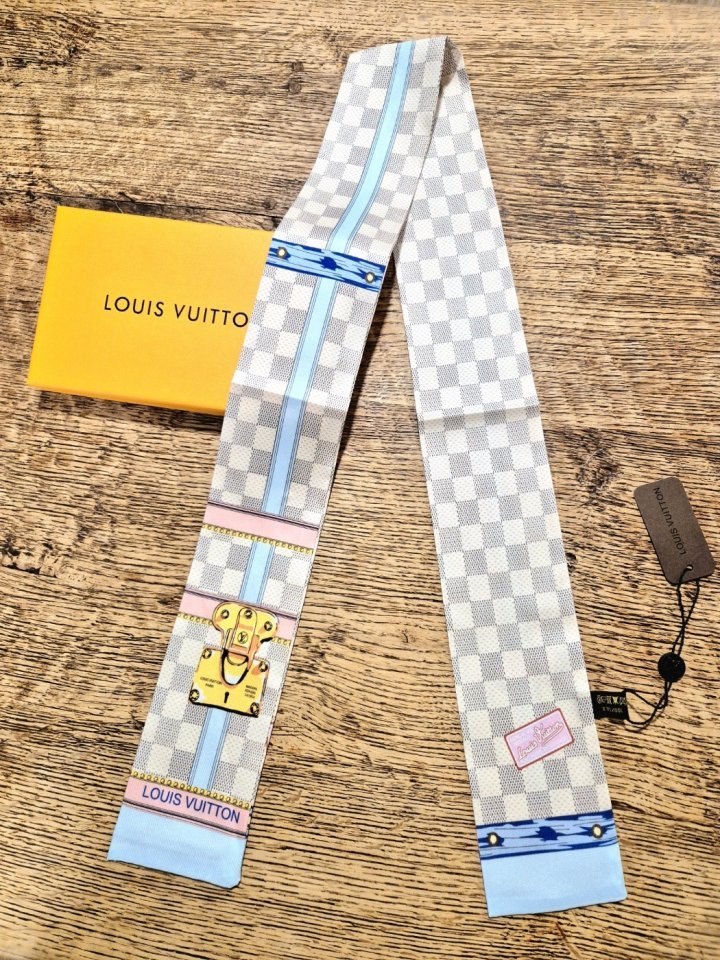 루이비통 방도 스카프 silk Scarf in twil 