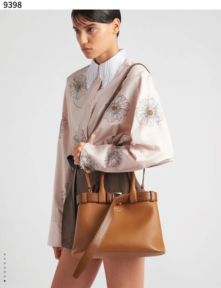 프라다 Buckle small leather handbag with belt  