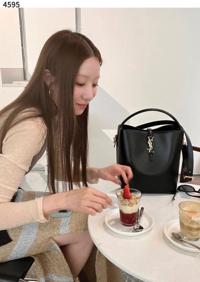 생로랑 LE 37 라지  