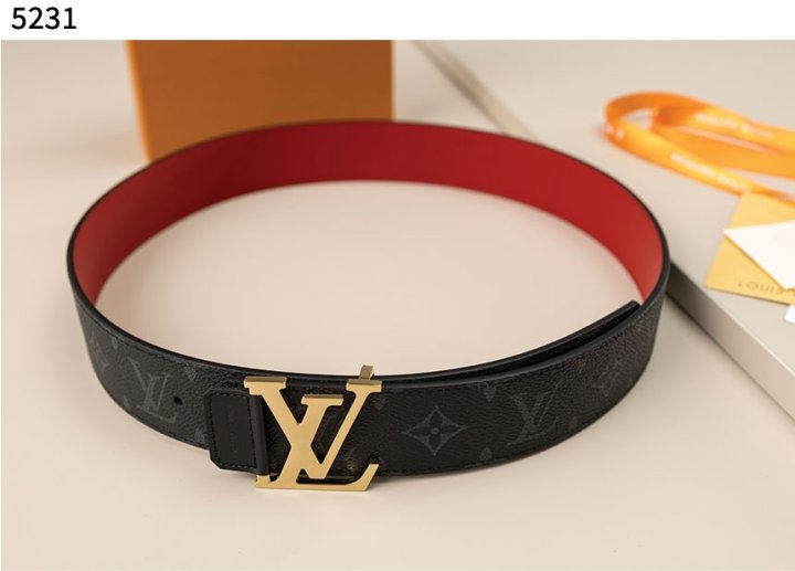 루이비통 LV 이니셜 리버서블 양면 벨트 