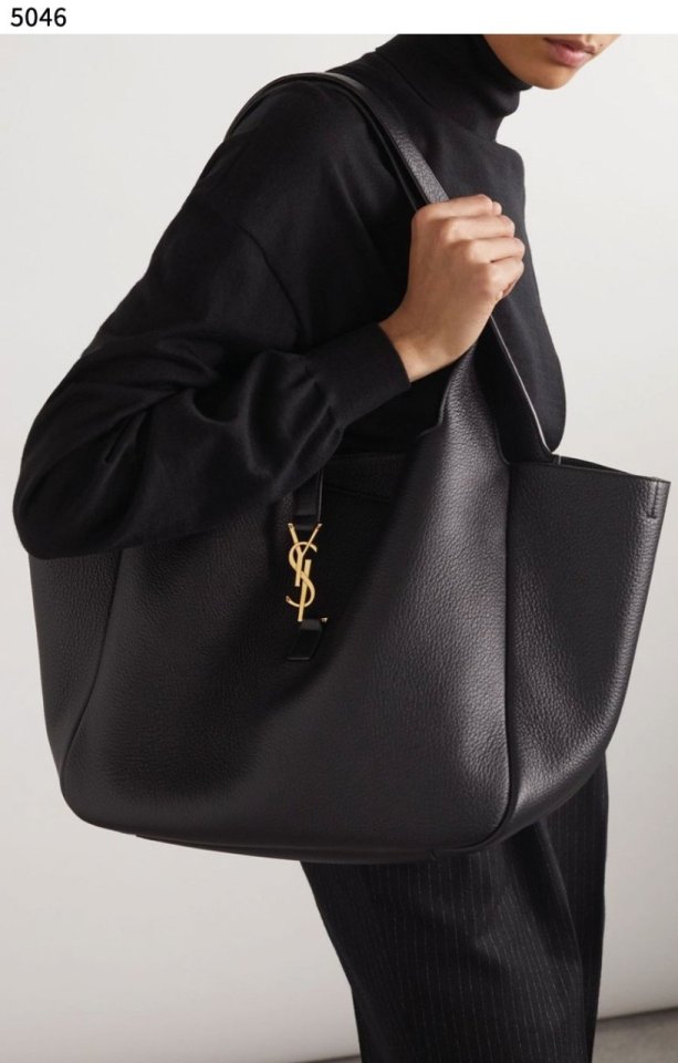 생로랑 BEA TOTE IN GRAINED LEATHER 미디엄백  