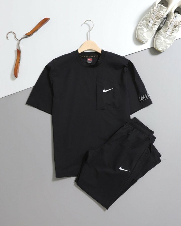 나이키 우븐 라운드넥 트레이닝 SET  