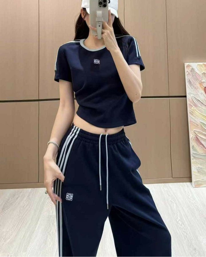 로에베 삼선 마샬아츠 상.하 SET  