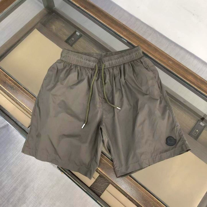 몽클레어 블랙패치 하프팬츠