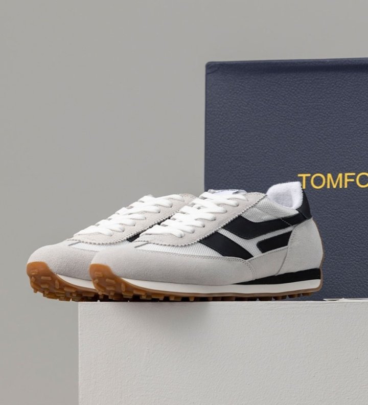 톰포드 스웨이드 믹 스니커즈 