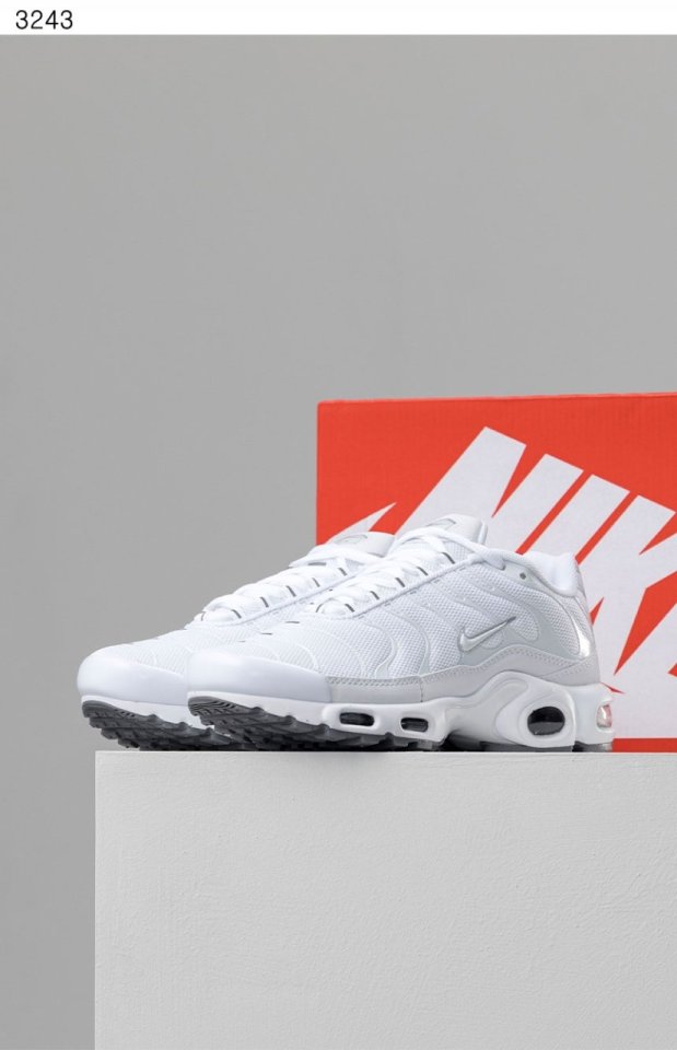 나이키 에어맥스 플러스 TN