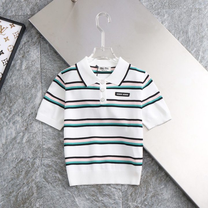 미우미우  여성 단가라 패치로고 카라 쿨니트