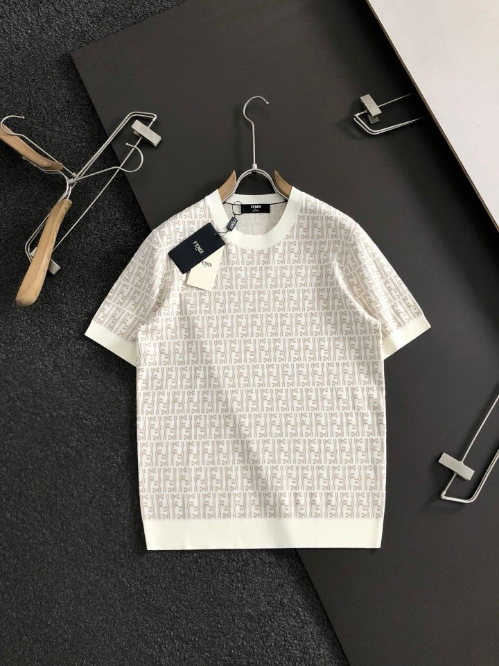 펜디  배색 자가드 라운드 쿨니트