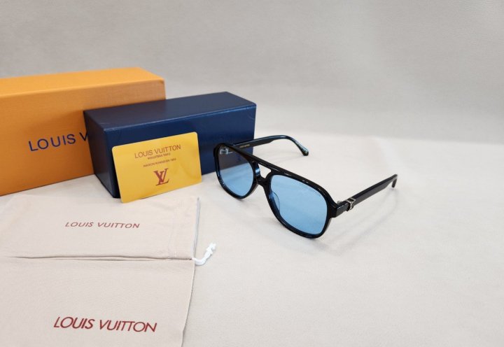 루이비통  히트 썬그라스 22866 블루미러 