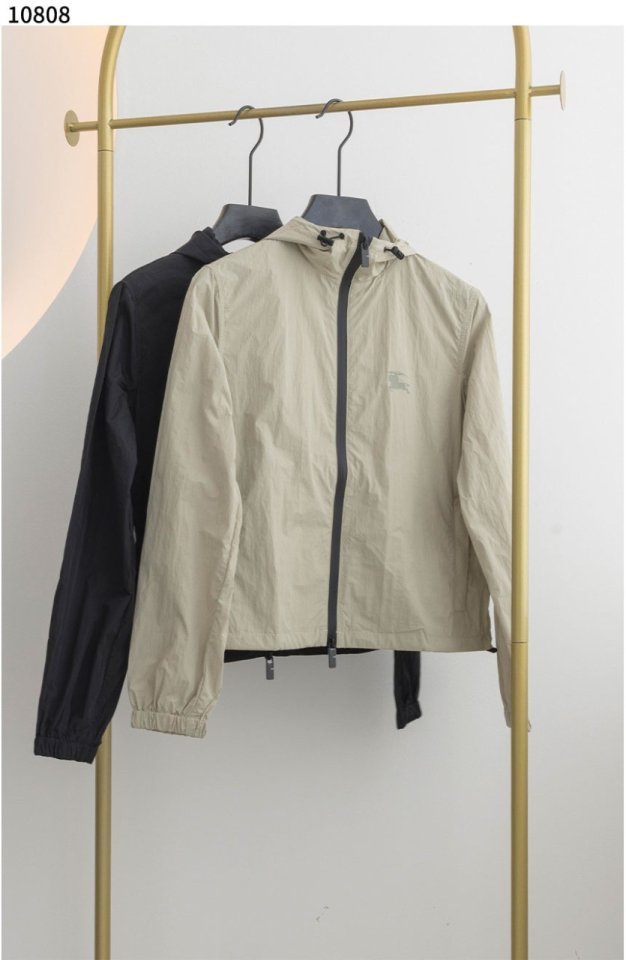 버버리   여성 프로텍션 바람막이 자켓 