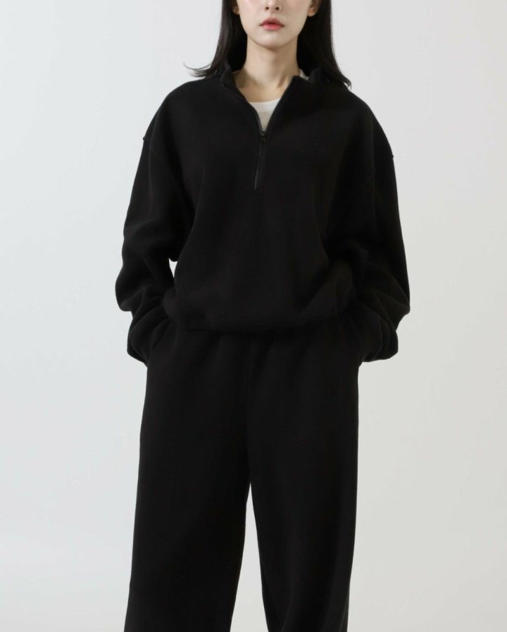 발렌시아가  로고 오버 핏 플리스 반집업 트레이닝set 