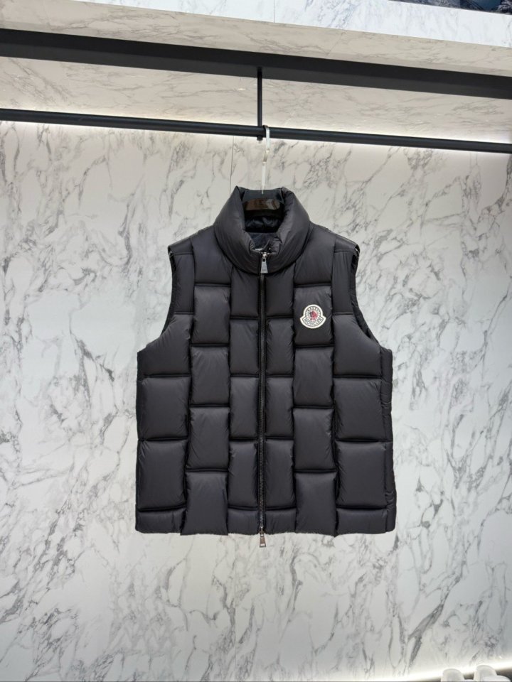 몽클레어 x 크리스토퍼 락시   727 콜라보 구스다운 베스트 패딩조끼 