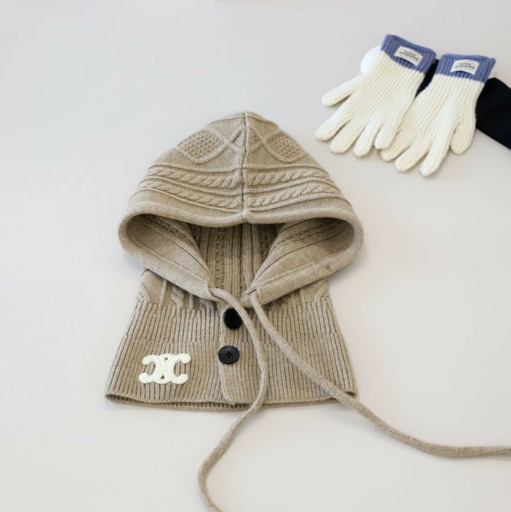 셀린느  트리오페 바라클라바 골지니트 후드 넥워머 