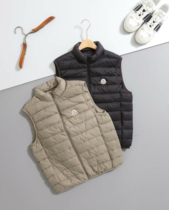 몽클레어  랑슈 경량 패딩 조끼 