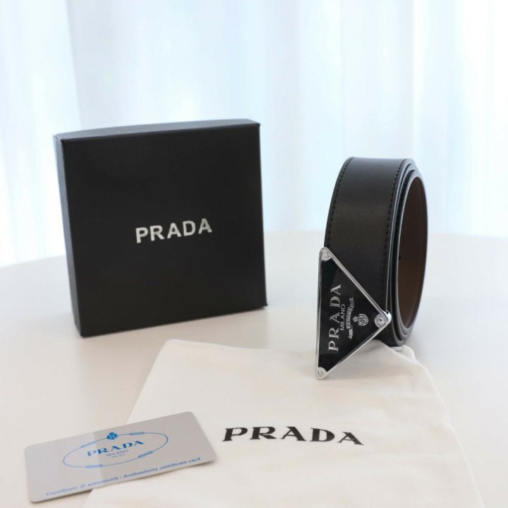 프라다  트라이앵글 로 벨트  