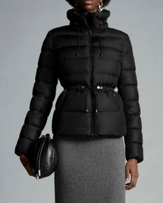 몽클레어  마르케 쇼트 다운 재킷  