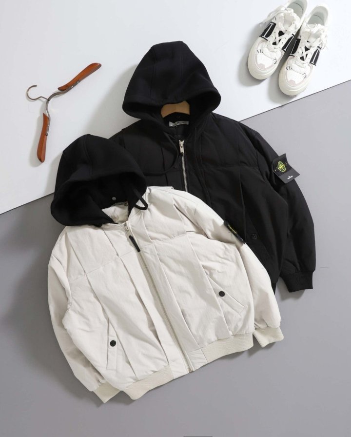 스톤 아일랜드  루즈핏 패티드 블루종 후드 패딩 자켓