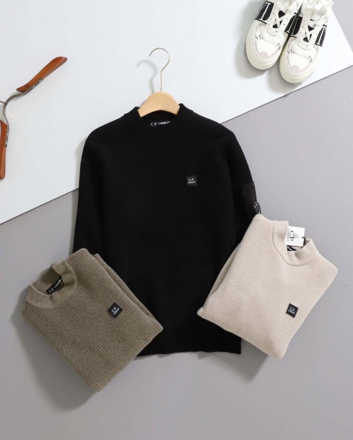 C.P 컴퍼니  렌즈 니트 스웨트 셔츠