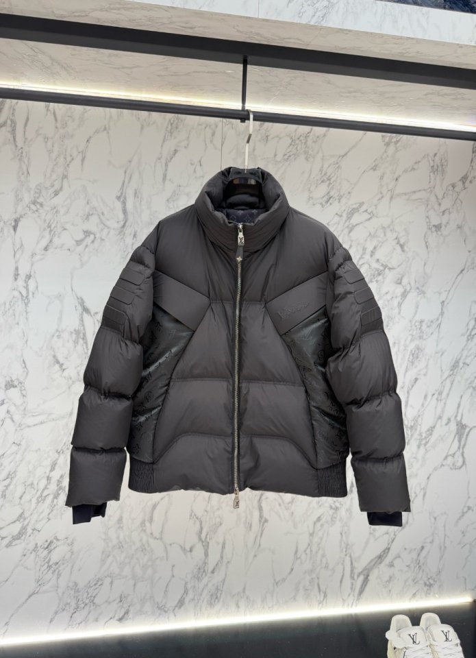루이비통  88916 LV로고 구스 다운패딩