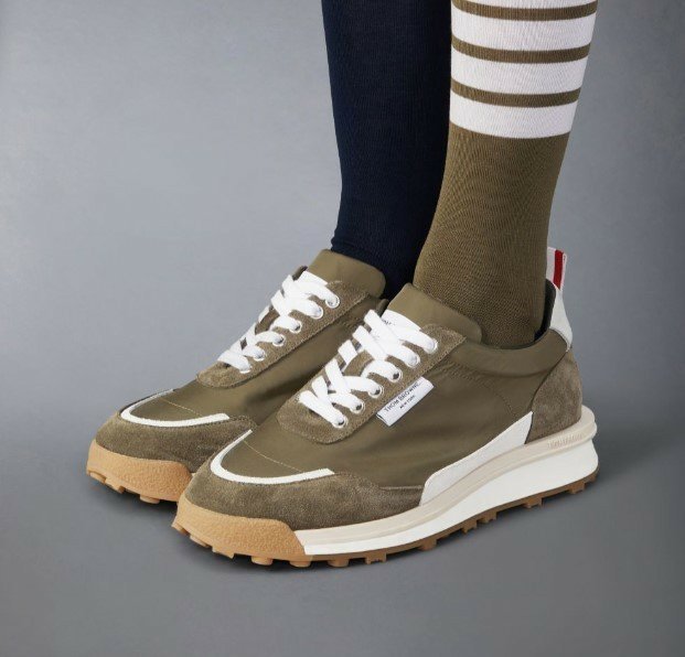 톰브라운  코튼 캔버스 알룸 나이트레이너 스니커즈  