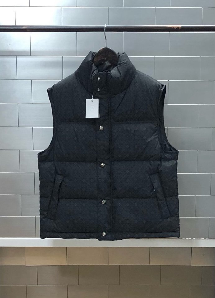 크롬하츠  STIFF 푸퍼 패딩조끼 