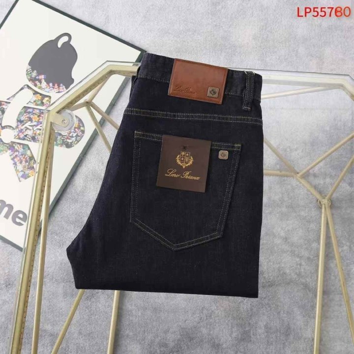 로로피아나  스트레이트 로고 패치 스판 데님 팬츠  