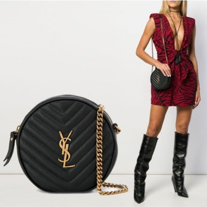 생로랑  캐비어 쉐브론 퀼트 바이닐 카메라백 610436