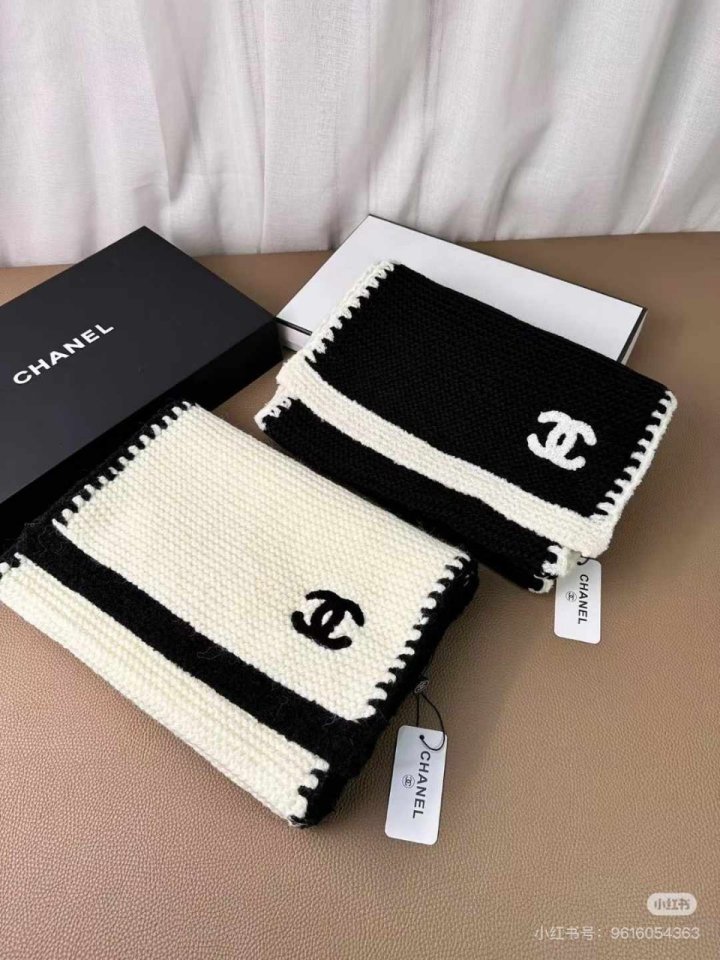 샤넬  로고 양모 머플러