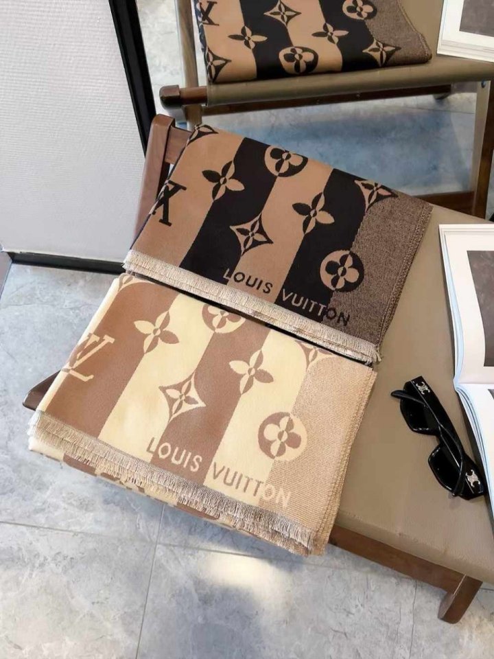 루이비통  캐시미어 숄머플러