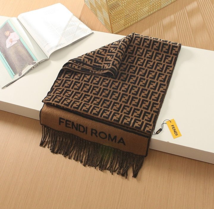 펜디  울 리버시블 캐시미어 숄머플러