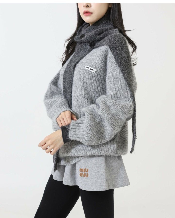 미우미우  울 캐시 크루넥 머플러 스웨터
