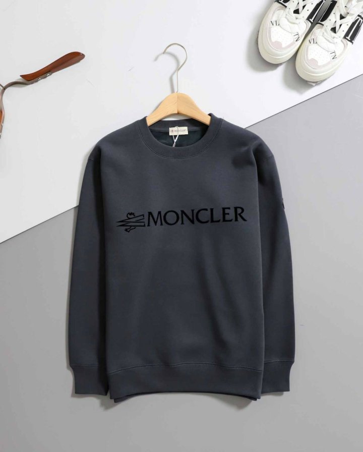 몽클레어    블랙라벨 패치 기모 맨투맨  