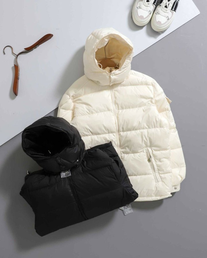 몽클레어    심리스 다운 파카  