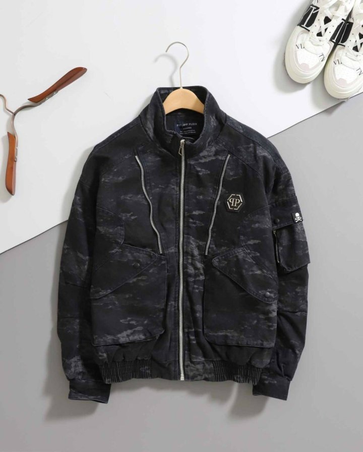 필립플레인  블랙 카모플라쥬 보머 재킷