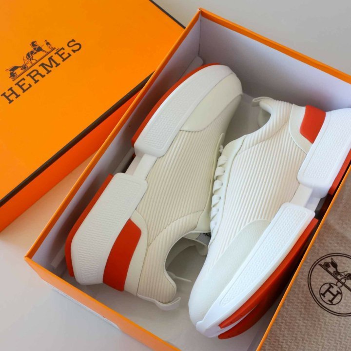 에르메스  클래식 스니커즈 