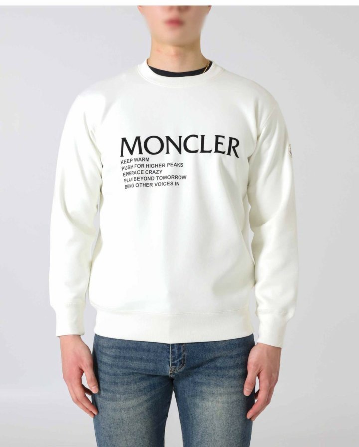 몽클레어    레터링 로고 기모 맨투맨