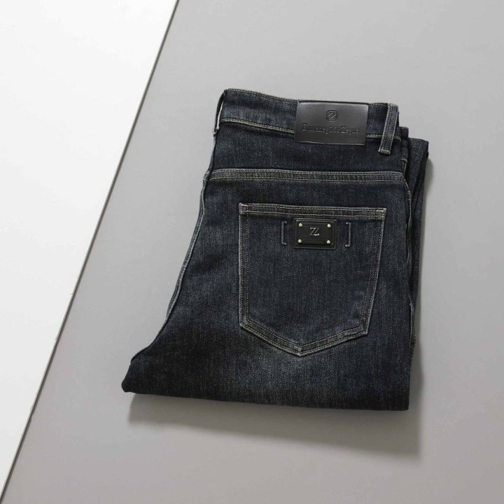 제냐  로고 사각 레더 패치 기모 데님 팬츠  