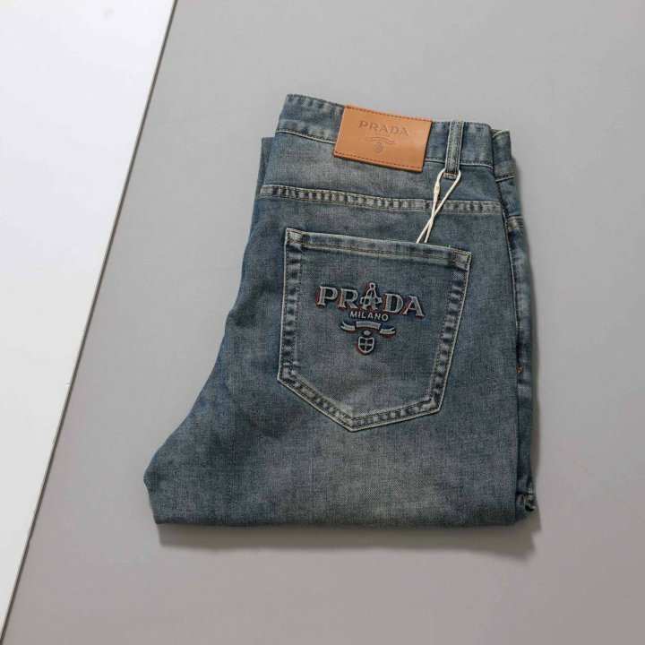 프라다  엠보싱 로고 데님 팬츠  