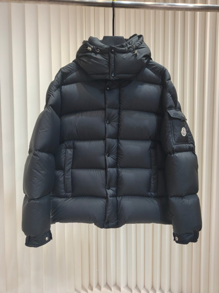 몽클레어  24-1 마야70 구스다운 후드패딩