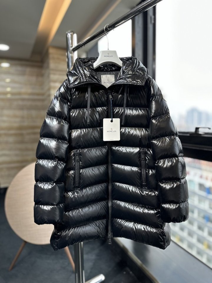 몽클레어  수엔 SUYEN 구스다운 패딩 