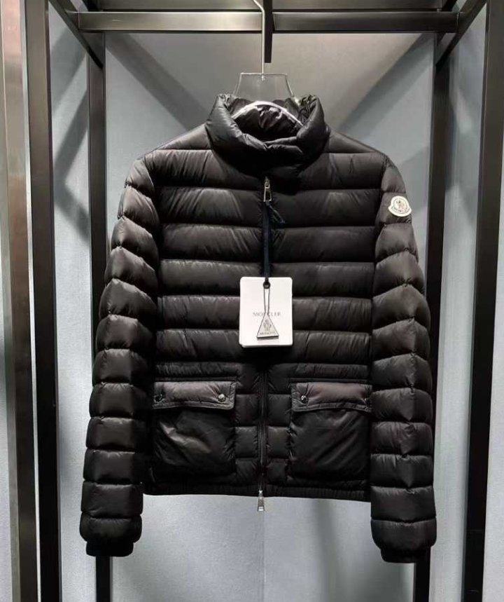 몽클레어  란스 구스다운 패딩