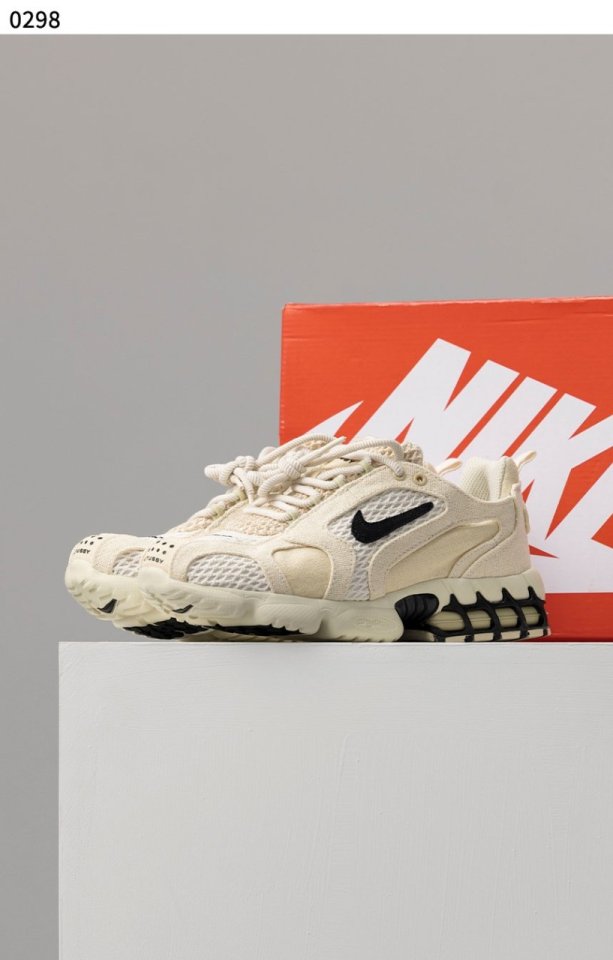 나이키 X 스투시  에어 줌 스피리돈 케이지드2  