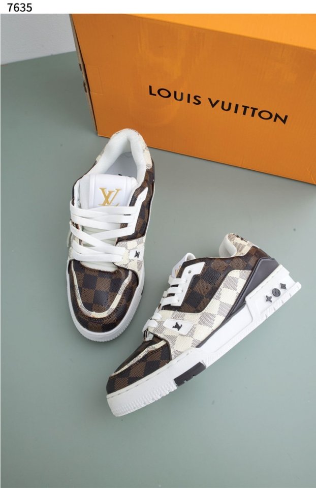 루이비통  LV 트레이너 다미에 에벤 스니커즈 