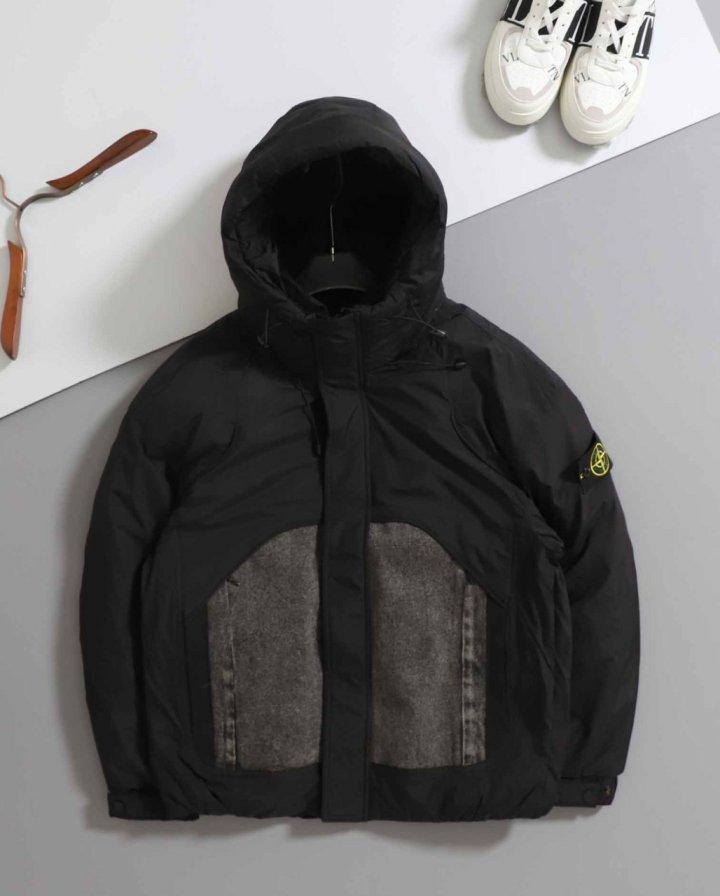 스톤 아일랜드  나일론메탈 TC 에코닐 다운 자켓  