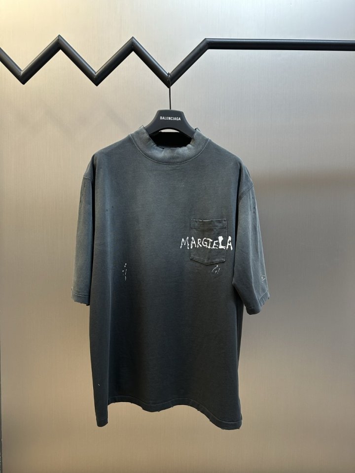 메종 마르지엘라 X001 그래피티 로고 티셔츠