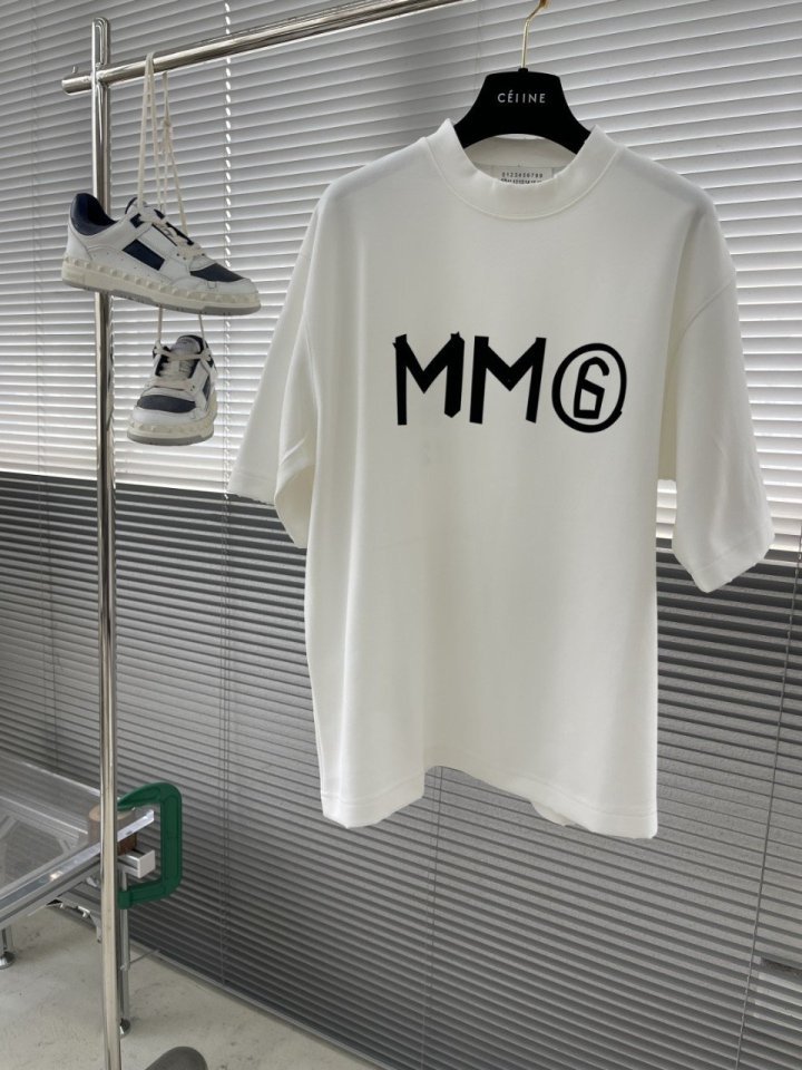 메종 마르지엘라 MM6 반팔 티셔츠