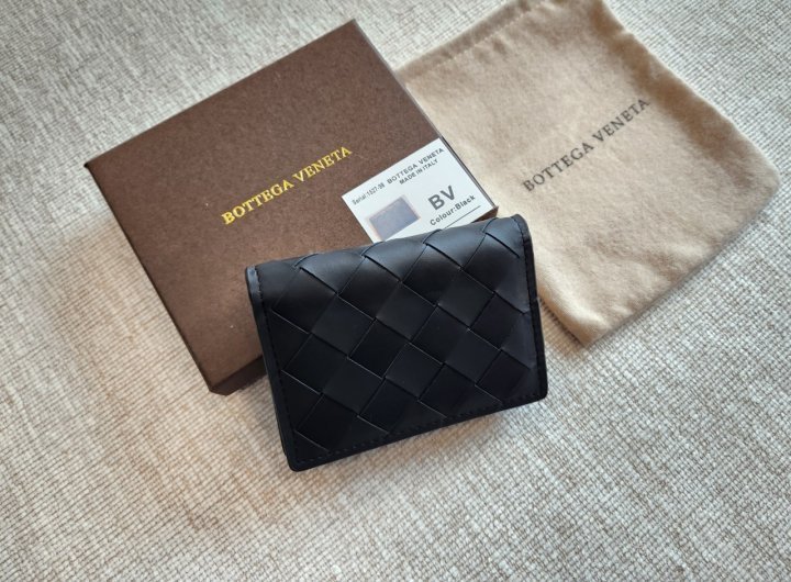 보테가베네타 미듐짜임 명함&카드지갑 1527-98