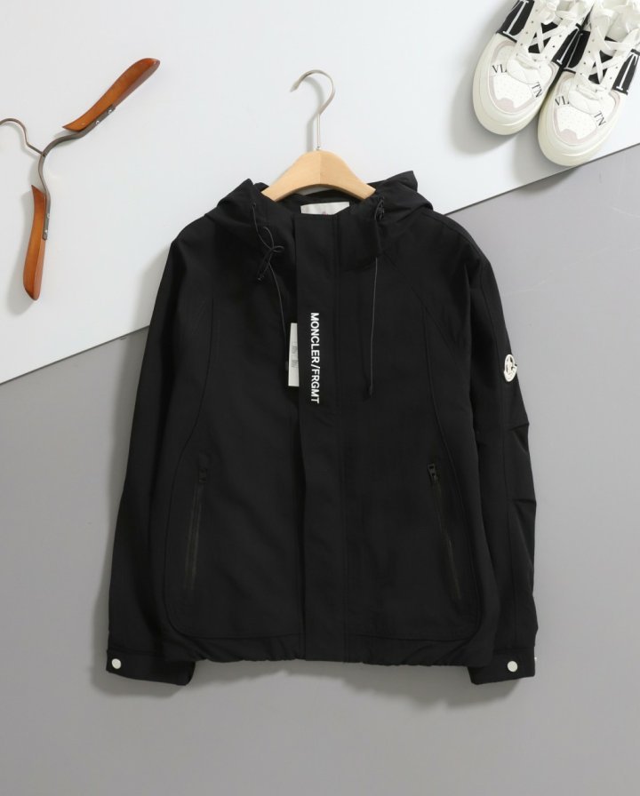 몽클레어 x 프라그먼트 로고 프린트 후드 바람막이 자켓