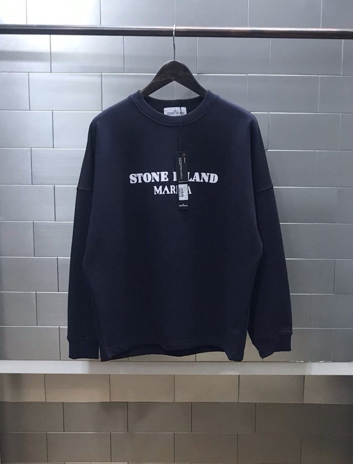 스톤 아일랜드 마리나 크루넥 스웻셔츠