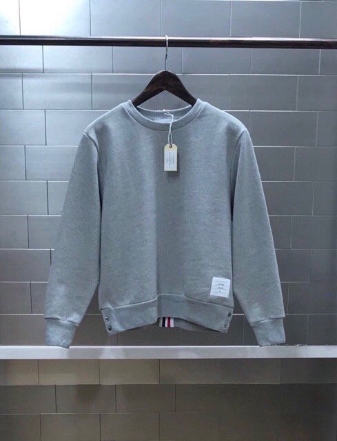 톰브라운 백스트라이프 스웻맨투맨